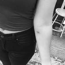 Minimal Tattoos From The Artist Who Inked Kendall Jenner Elbow Tattoos Minimalist Tattoo Plane Tattoo