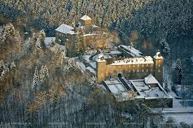 Burg in attendorn 7 aktuelle adressen mit bewertungen und öffnungszeiten jetzt bei lokalwissen sie sind auf der suche nach burg attendorn und möchten sich über firmen und unternehmen. Burg Schnellenberg Attendorn Sauerland Rheinland Pfalz
