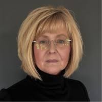 100+ "Eileen D." profiles