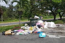 Alam sutera memiliki kawasan perumahan yang cukup luas, dengan tiga klaster mewah, yakni suvarna sari (cluster daru), sutera victoria, dan semenjak citra raya dibangun dengan kawasan hunian gardenville, cikupa dan beberapa wilayah di kabupaten tangerang ikut turun terangkat. Mps Perlu Selesai Segera Masalah Sampah Berlonggok Di Sandakan Borneo Today