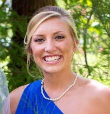 Hannah Housley's Instagram, Twitter & Facebook