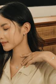 Silver Clara Necklace