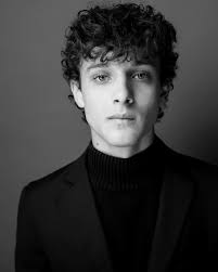 Cole Jones (@cole.jones_actor) • Instagram photos and videos