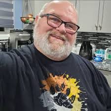 Dean Owen (@deanowen024)