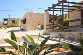 Ακούστε live online ελληνική μουσική, επιτυχίες και εντεχνο, ειδήσεις, αθλητικά, λαϊκά, μπαλάντες αλλά και αγαπημένες ξένες επιτυχίες, dance και mainstream, rock και sophisticated από τα καλύτερα. Gavdos Greece Hotels 5 Hotels In Gavdos Hotel Reservation In Gavdos