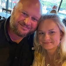 April Sandifer's Instagram, Twitter & Facebook