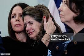 93 Peter Diehl Photos & High Res Pictures