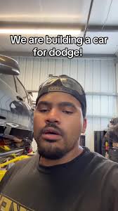 Construyendo un coche para Dodge en Michigan