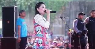 Aplikasi lagu dangdut terbaru dan terpopuler 2020 mempunyai kualitas suara musik dangdut koplo yang jernih dan tentunya full music lagu dangdut. 100 Lagu Dangdut Koplo Terbaru Terpopuler 2020 Update Infoakurat Com