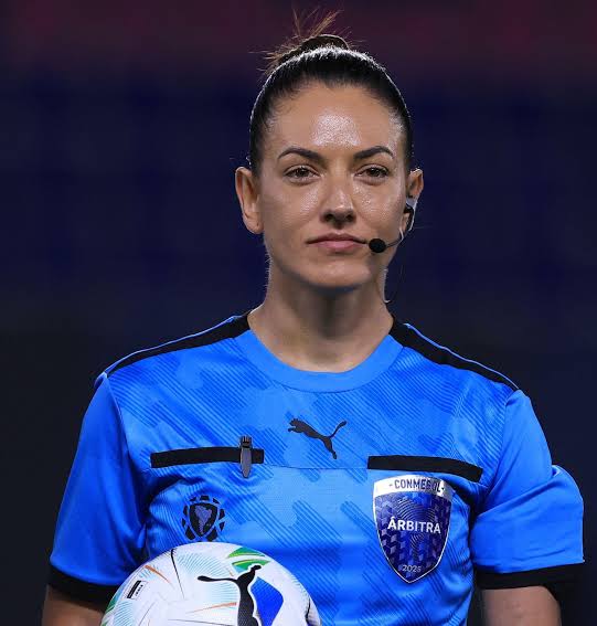 Daiane Muniz &ndash; Donas FC