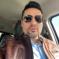 Craig Bollinger's Instagram, Twitter & Facebook