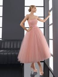 Whether you're hitting a bar, throwing a dinner party, enjoying a tropical getaway, or toasting your special day at brunch, one thing remains the same. Dinner And Dance Dress 5ceb59