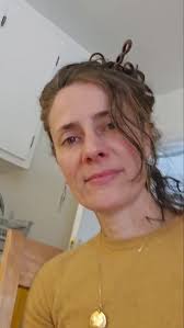 Hi from my snow day kitchen 💛, Joy of Cooking 1975, chocolate cream pie,  junker vs. rennet, Pyrex, old rolling pin, double boiler, etc, ❄️