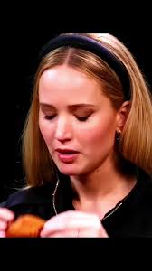 10 jennifer lawrence comendo pimenta ✨ #jenniferlawrence #hungergames