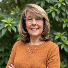 We are so proud and excited to celebrate several Pineville Church members  and staff who are receiving/renewing a District Ministers License or being  ordained next week: Being Ordained: Gwyn Russell and Kurtis