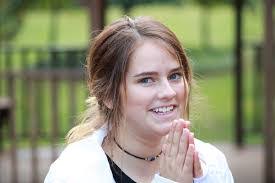 Bailey Schuldt's Instagram, Twitter & Facebook