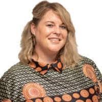 Laura Mactaggart's Instagram, Twitter & Facebook