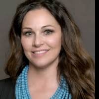 Dana Dillon's Instagram, Twitter & Facebook