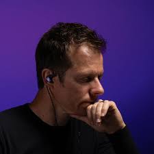 64 Audio Volur 10-driver Hybrid In-Ear Monitors