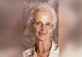 Ellen Beckman's Instagram, Twitter & Facebook