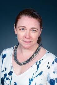 Joanna Knoll's Instagram, Twitter & Facebook