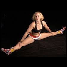 Valentina bullet shevchenko is a kyrgyzstani professional mixed martial artist and the ufc flyweight champion. S Yunyh Let Na Pedestale Arhivnye Fotografii Valentiny Shevchenko