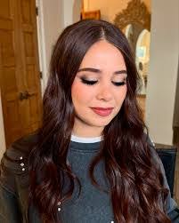 Tara Pasco's Instagram, Twitter & Facebook