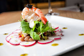 Χτενια βασιλικα με 1/2 κέλυφος ατλαντικού. Clochard Bar Restaurant
