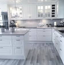 Pin By Evie On Homes And Decorations Modern Kitchen Room White Kitchen Design Kitchen Design