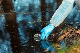 Pembuangan sampah sarap ke dalam sungai adalah antara punca pencemaran sungai. Bahan Kimia Yang Dibuang Di Dalam Sungai Kim Kim Majalahsains