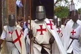 Many who have read accounts of how templars, fleeing the french oppression of 1307, set the fleet towards portugal where they joined the newly formed order of christ are left with the impression that the order of christ had been established with the express objective of offering sanctuary to the templars. Das Geheimnis Der Tempelritter Und Die Verbindung Zur Gottin Transinformation