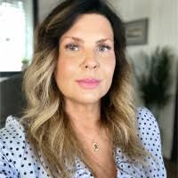 200+ perfiles de «Sue Clements»