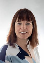 Kristen Shaffer's Instagram, Twitter & Facebook