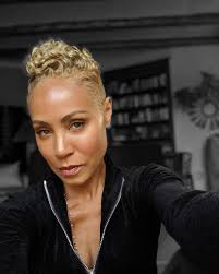 Black Actress With Short Blonde Hair Pin On Jada