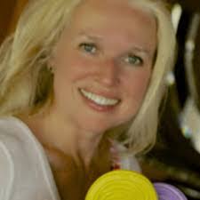 Ashley Gatewood's Instagram, Twitter & Facebook