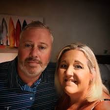 Carrie Bartley's Instagram, Twitter & Facebook