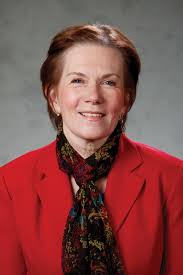 Donna Lynne formally announces bid for governor