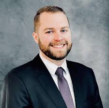 Brandon Roper's Instagram, Twitter & Facebook