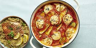 Gratin De Courgettes Et Poivrons Au Chevre Saumon Grille Et Couscous Recept Gegrilde Zalm Voedsel Ideeen Foodies
