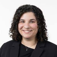 Carmen Decker's Instagram, Twitter & Facebook