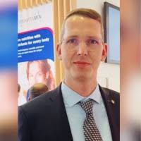 100+ perfiles de «Haack»