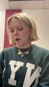 dreams by fleetwood mac — playin around with my fav 2 chord song 💤💤💤