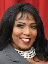 Glenn Darling's Instagram, Twitter & Facebook