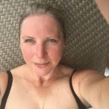 Donna Rowley's Instagram, Twitter & Facebook