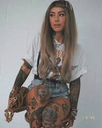 Spring Is Here Again Tattooed Girls Models Female Tattoo Models Hot Tattoo Girls