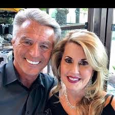 Derald Johnson's Instagram, Twitter & Facebook