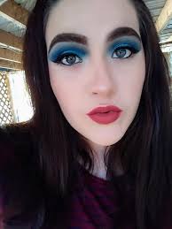 Long-wearing Floral Color Change Lipstick💄💄 👄 Clear jelly  colour-changing lipstick with a tiny flower in it, shine your elegance and  beauty, surprising you every day. #flowerlipstick #lipstick #colorchanging  #floral #fashion #beauty #makeup #