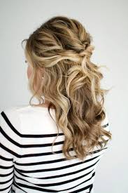 Click and see the coolest easy updos for medium hair you can try out at home! Pin On Bridesmaid Dresses