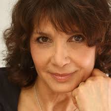 Stéphanie fugain a créé une association en hommage à sa fille. Stephanie Fugain Chaque Mot De Ce Livre Est Ecrit Avec Laurette Stephanie Fugain Raconte Sa Fille Laurette Femme Actuelle Le Mag