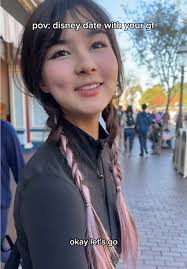 i love forcing my friends to film these with me 🤣🤣  #disneyland#datepov#girlfriend#lol#disney#cute